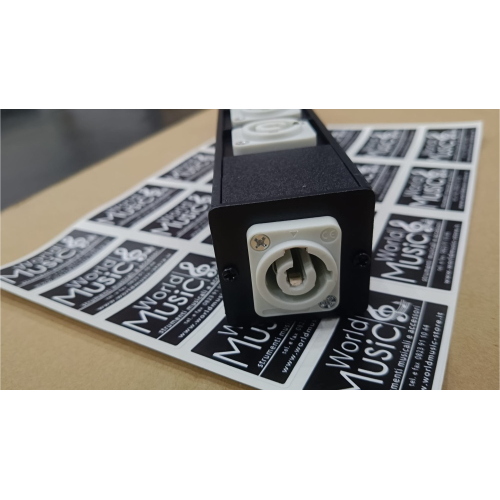DISTRIBUTORE POWERCON CON 5 FEMMINA - 1 MASCHIO INGRESSO-1 USCITA FEMMINA